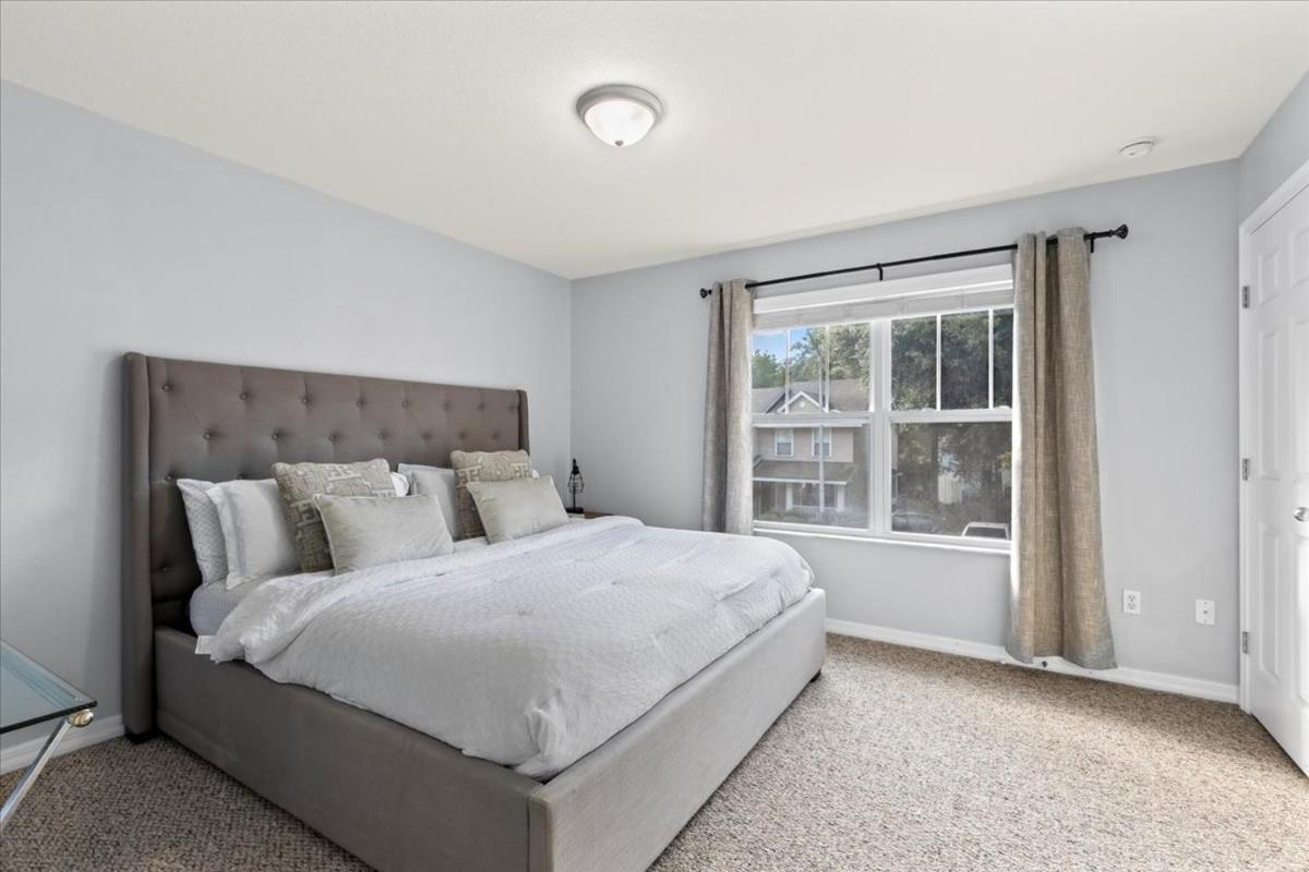King Bed Cozy Townhouse 10 Min From Uf Villa Gainesville Bagian luar foto